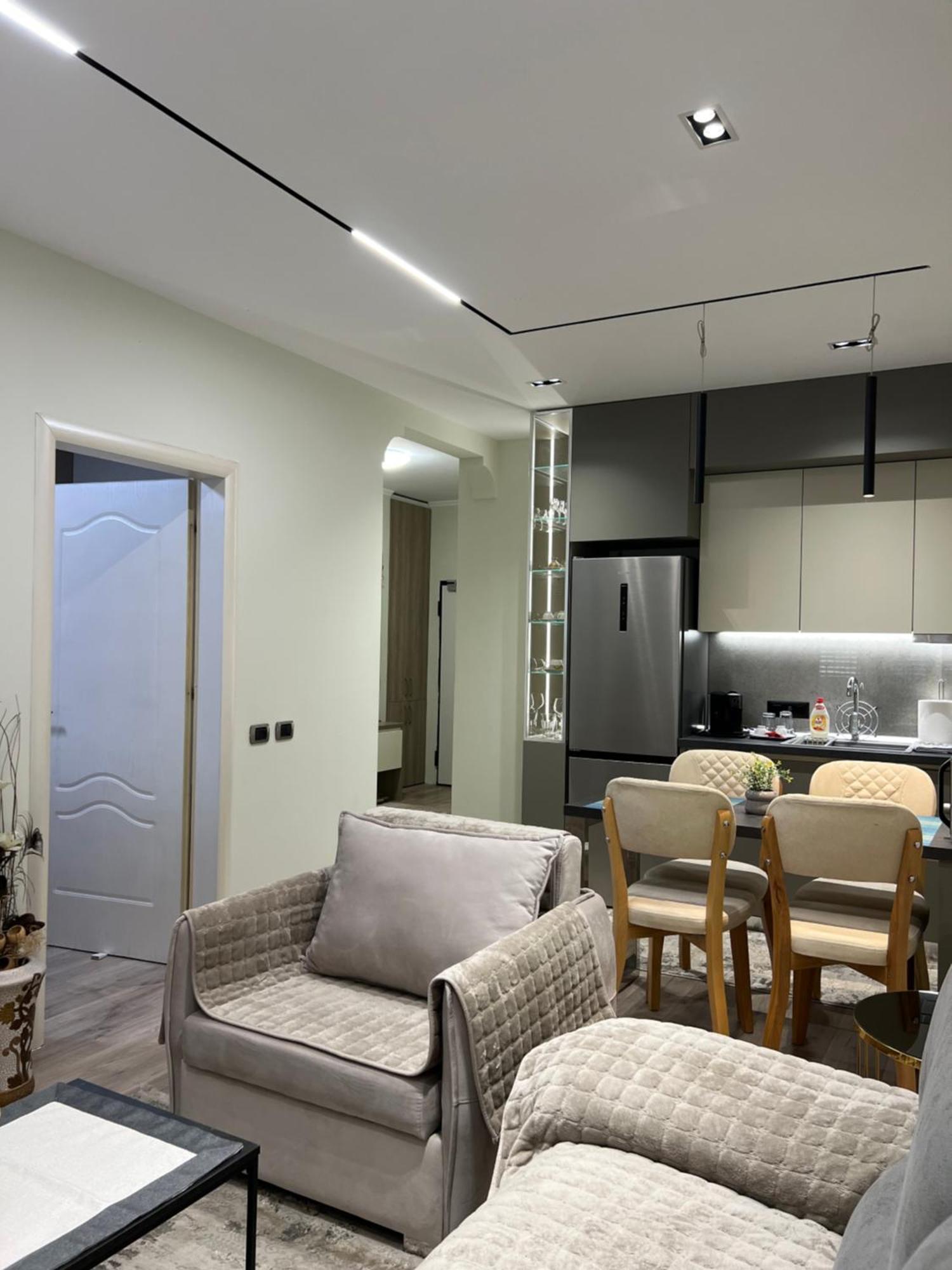 Center View Luxury Apartment Tirana Exteriör bild